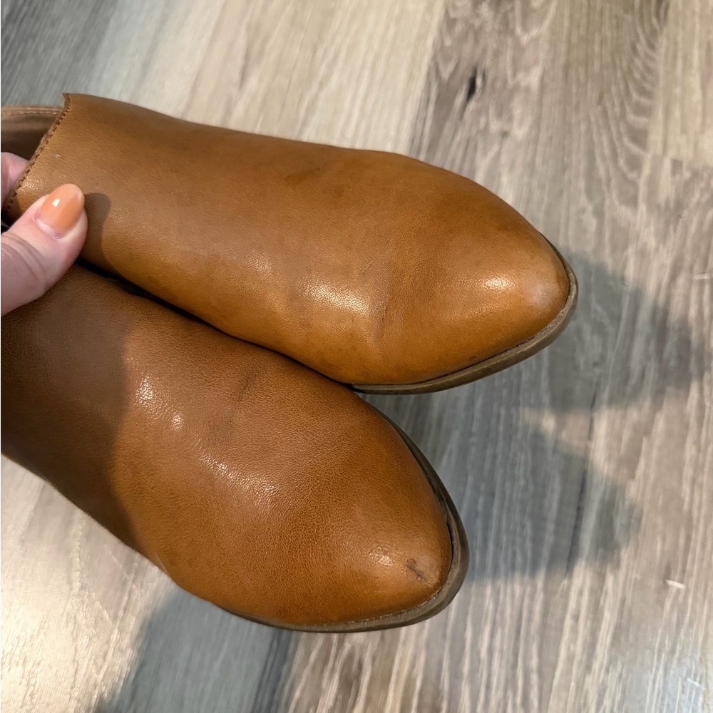 Frye Tan Leather Rowen Slip On Ankle Booties - Picture 3 of 5